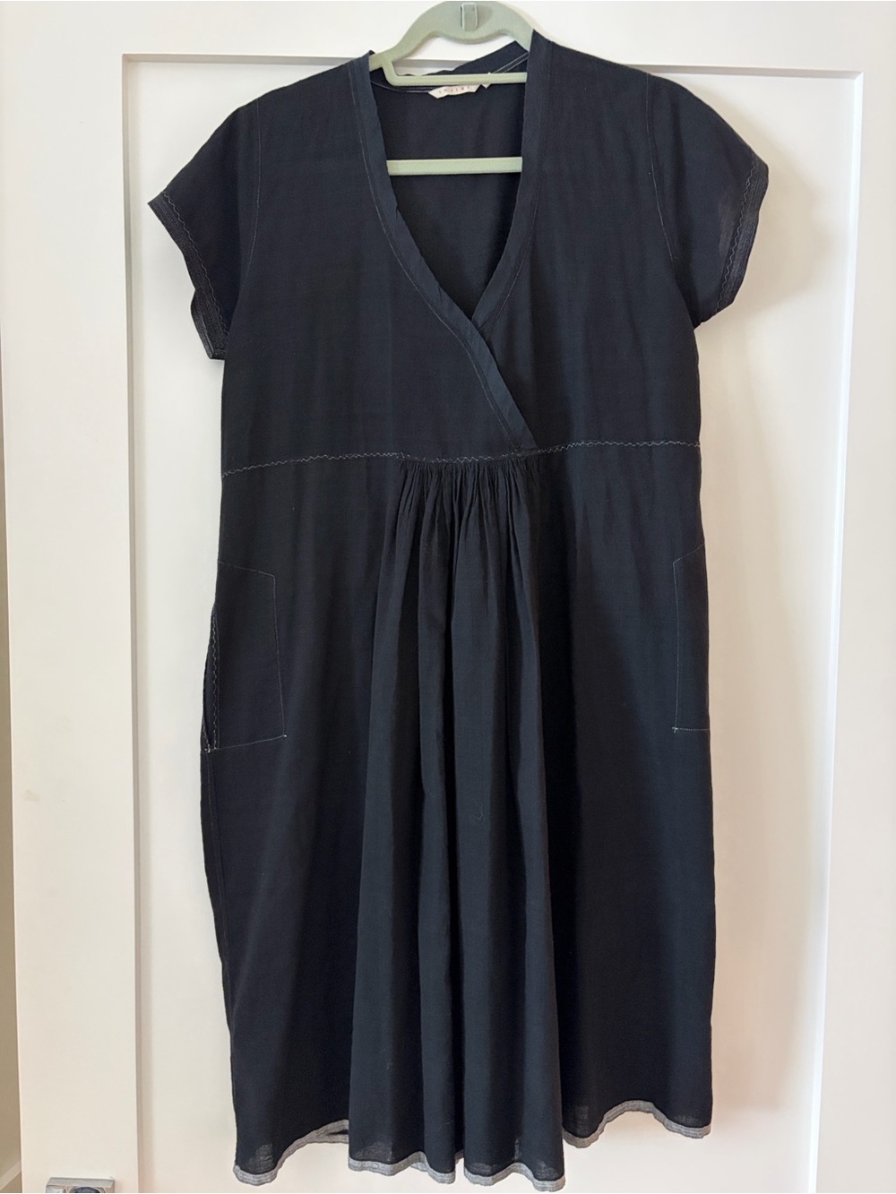 Injiri Black V-Neck Short Sleeve cotton Women's Dress